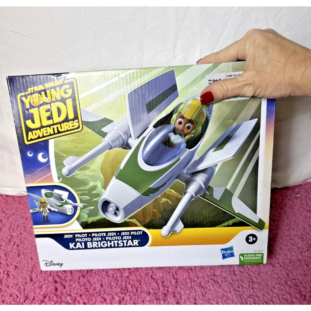 Star Wars Young Jedi Adventures‎ Jedi Pilot Kai Bright Star & Starship Vehicle
